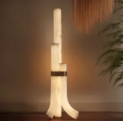 מנורות עמידה